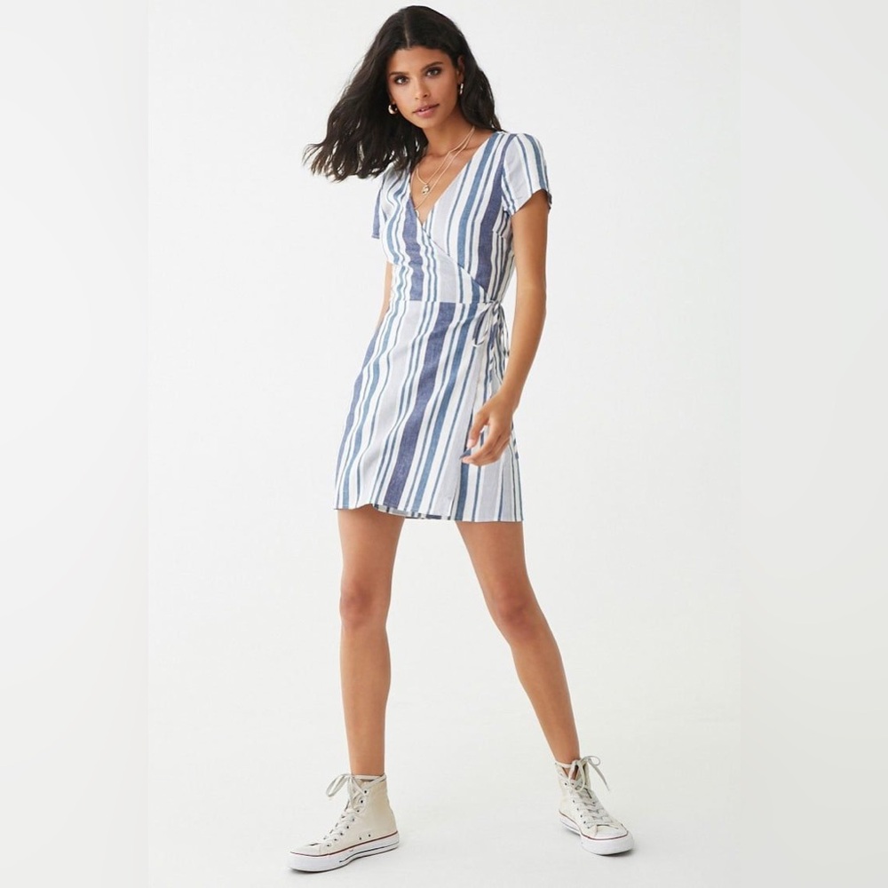 Women’s Forever 21 Striped Wrap Dress, Size S.